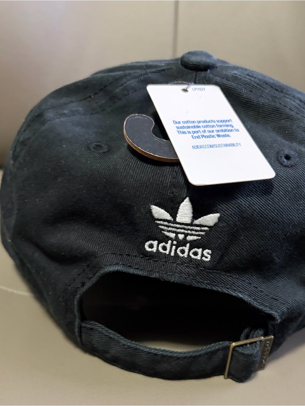 BNWT ADIDAS M ORIGINALS RELAXED STRAPBACK HAT CAP BLACK & WHITE #BH7137 OSFM - Picture 8 of 13